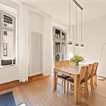 Apta Downtown Monument4Rent Near Checkpoint Charlie