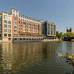 Beautiful Loft Unique in Center of Berlin Charlottenburg