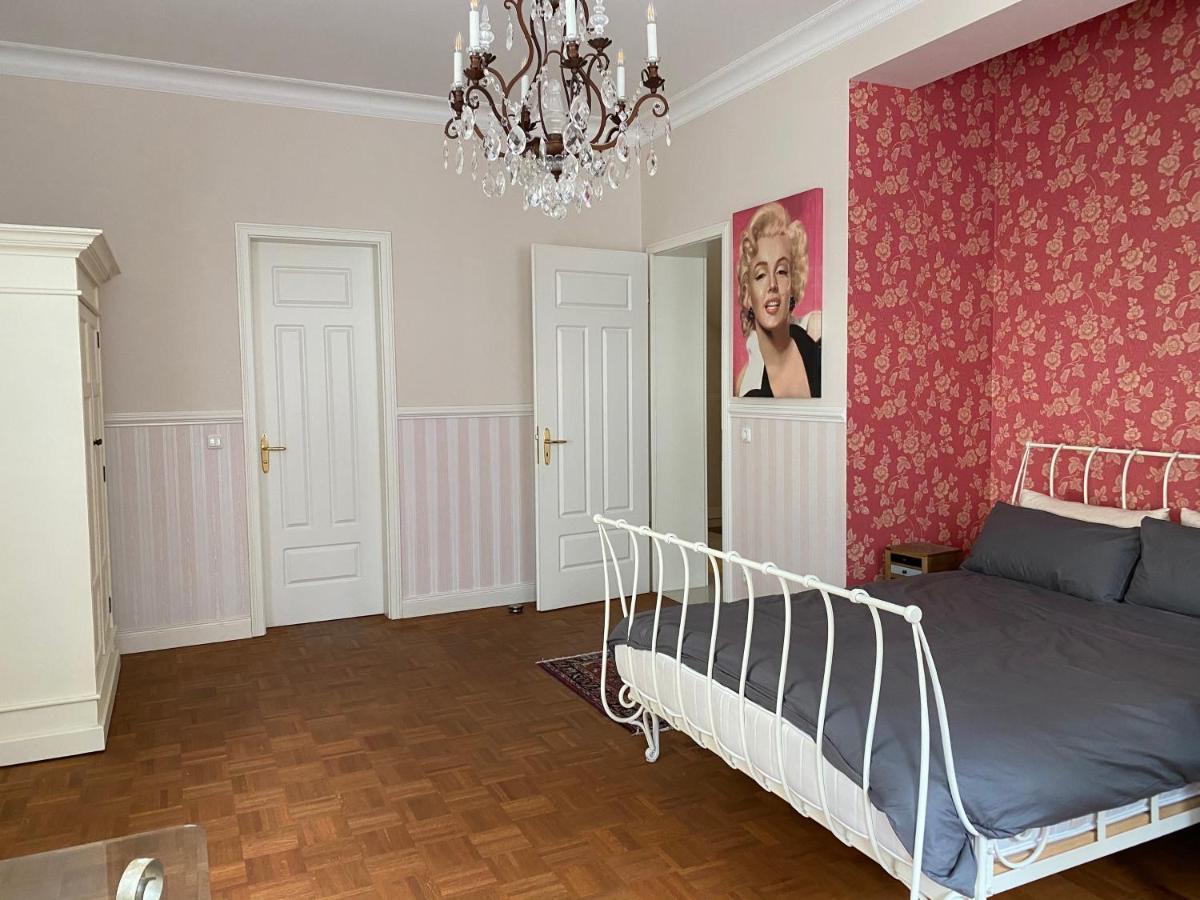 Hauptstadtluxus - Lichtverwohnte - 340 Qm - A47198 Feriehus