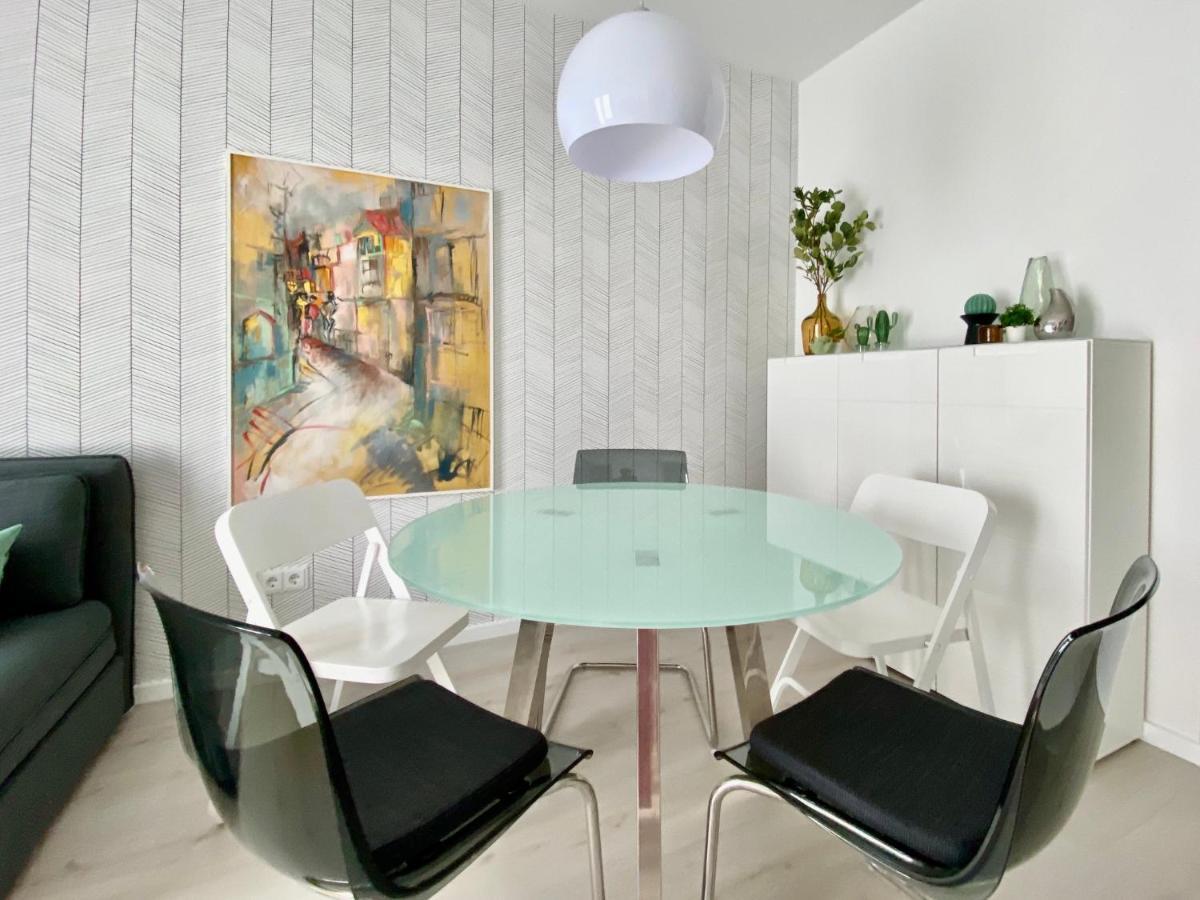 Modernes Apartment, Terrasse Und Garten Am Lilienthalpark Im Südwesten Berlins Apartment *