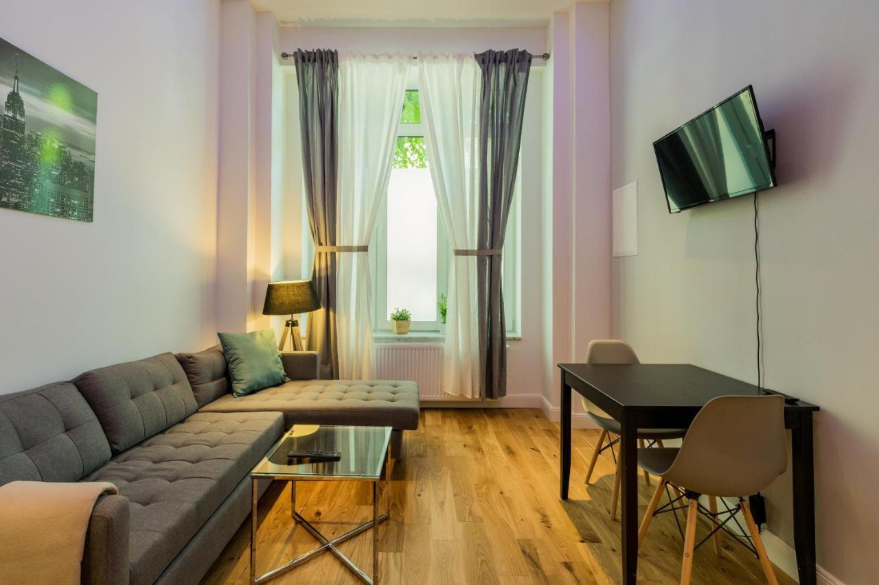 Beautiful Loft Unique in Center of Berlin Charlottenburg Apartment *