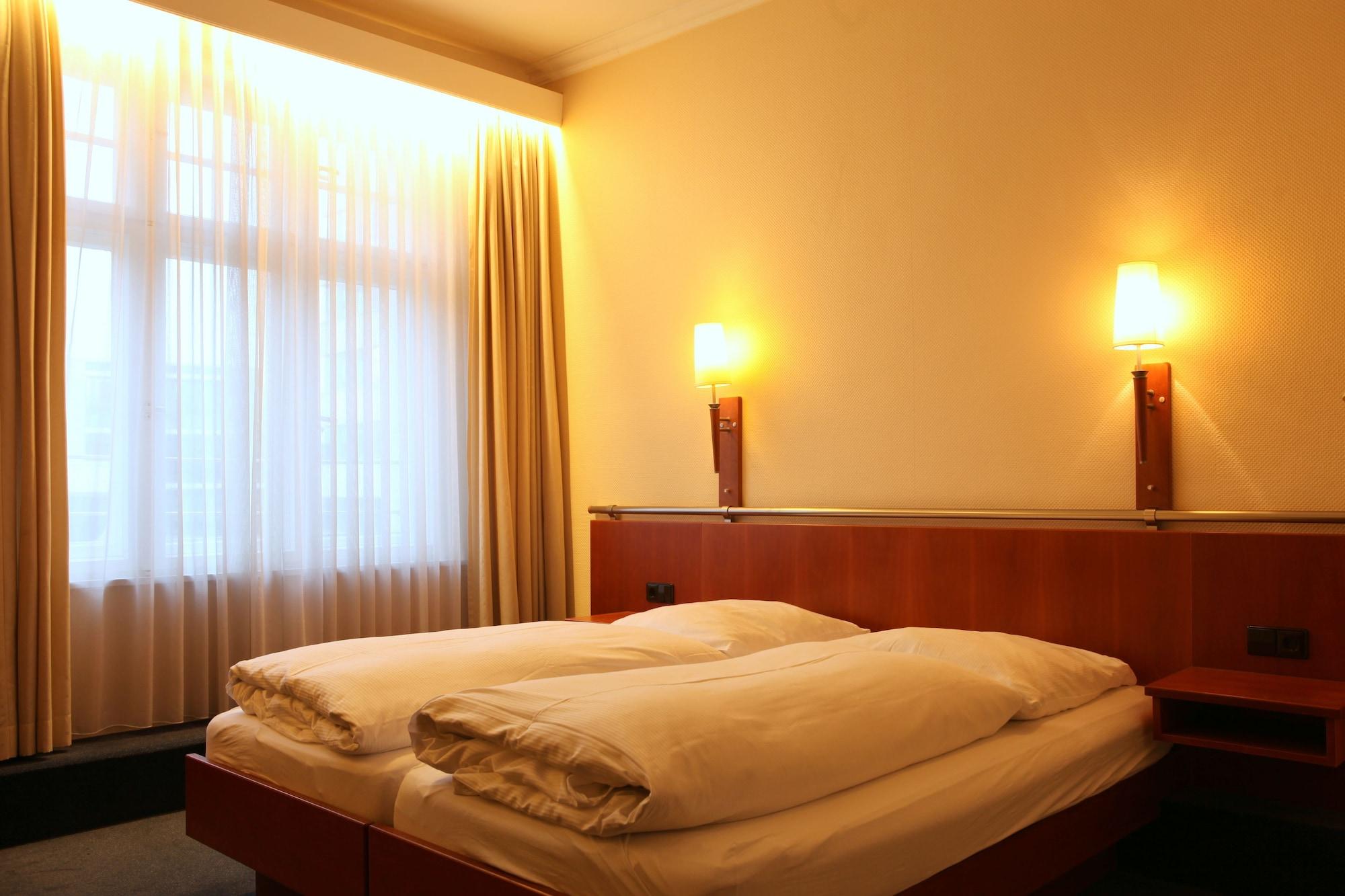 Hotel Kurfürst Am Kurfürstendamm Berlin