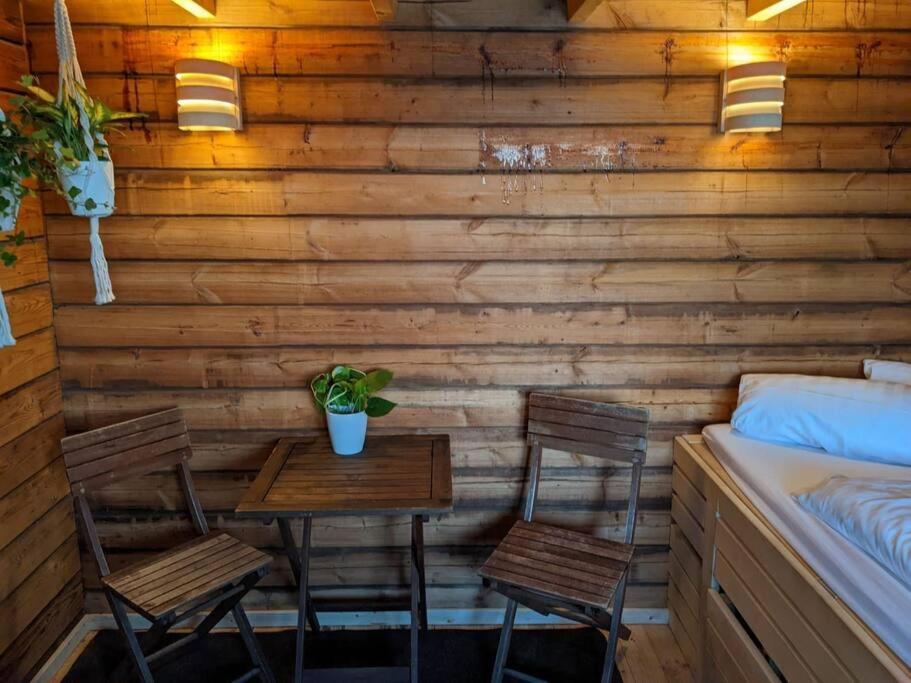 Båthotell Hausboot Mit Hottub In *