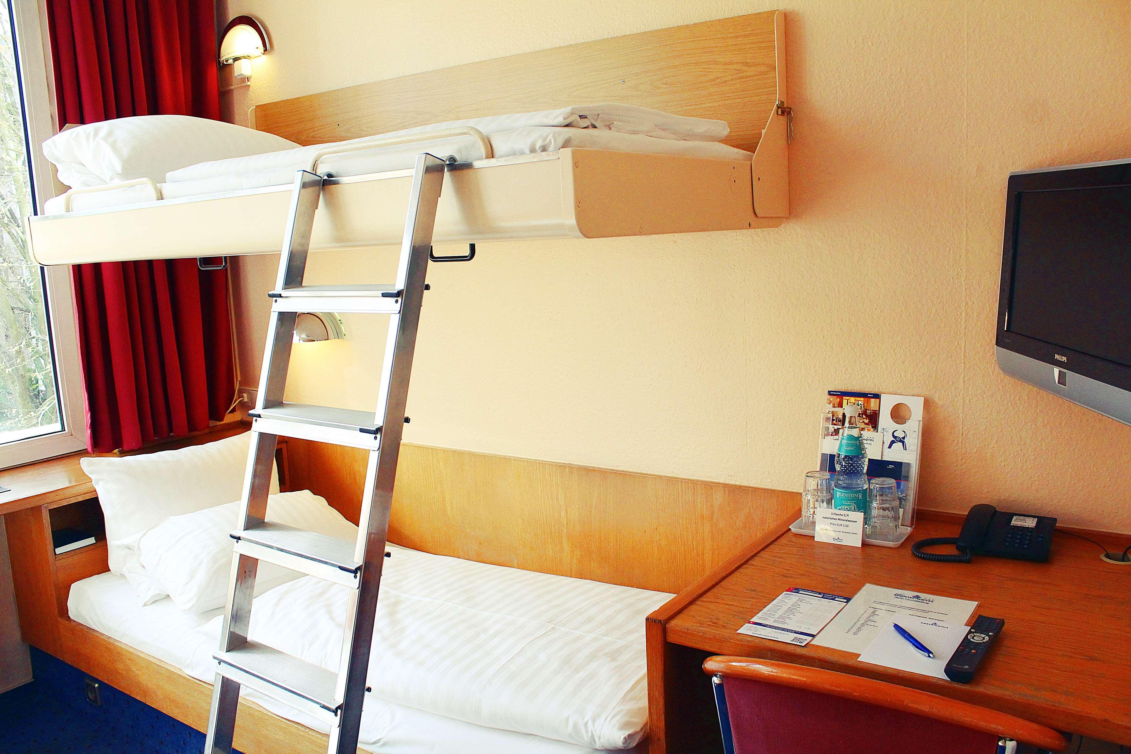 Hotel Amber Econtel Berlin-charlottenburg 3*
