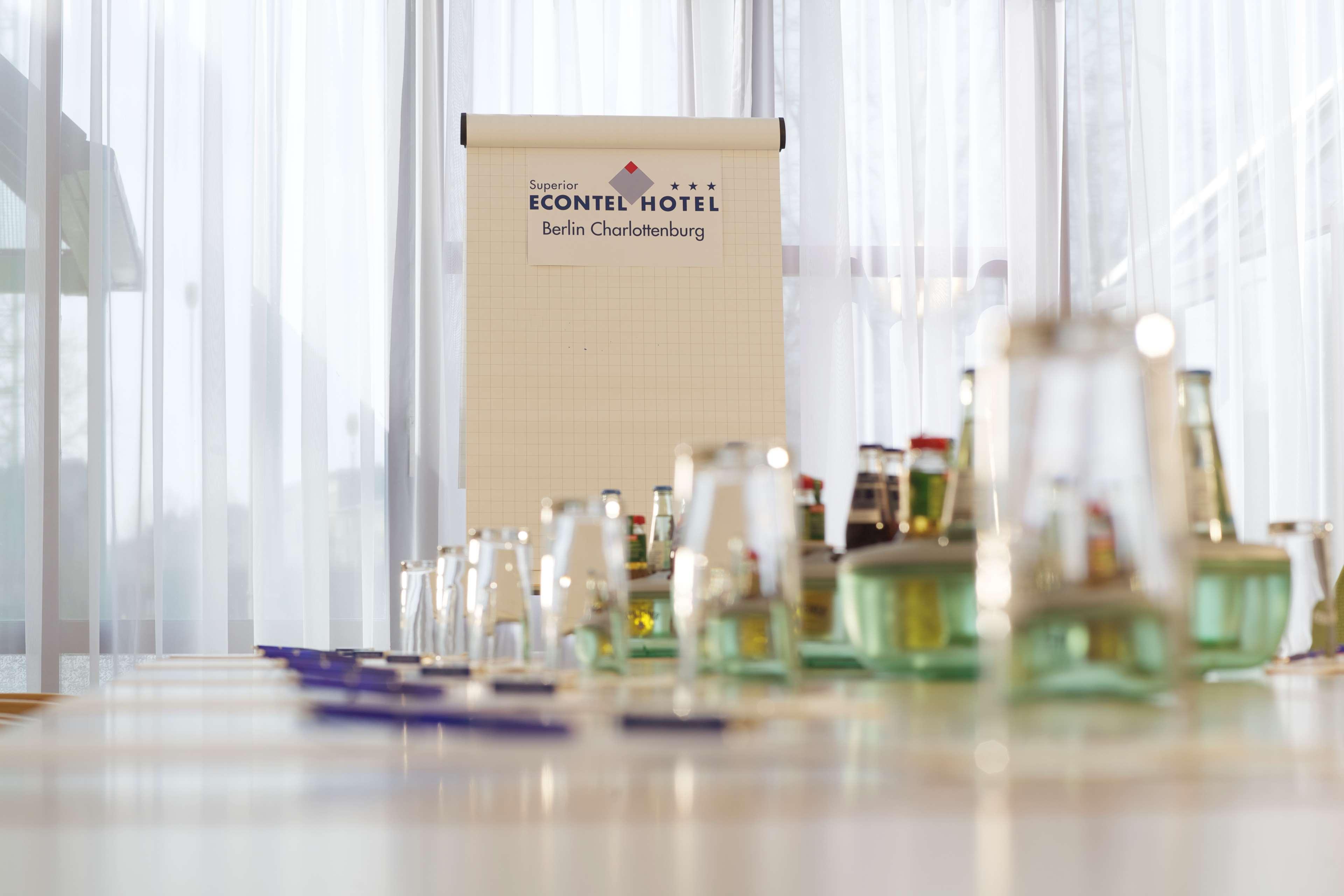 Amber Econtel Berlin-charlottenburg 3*
