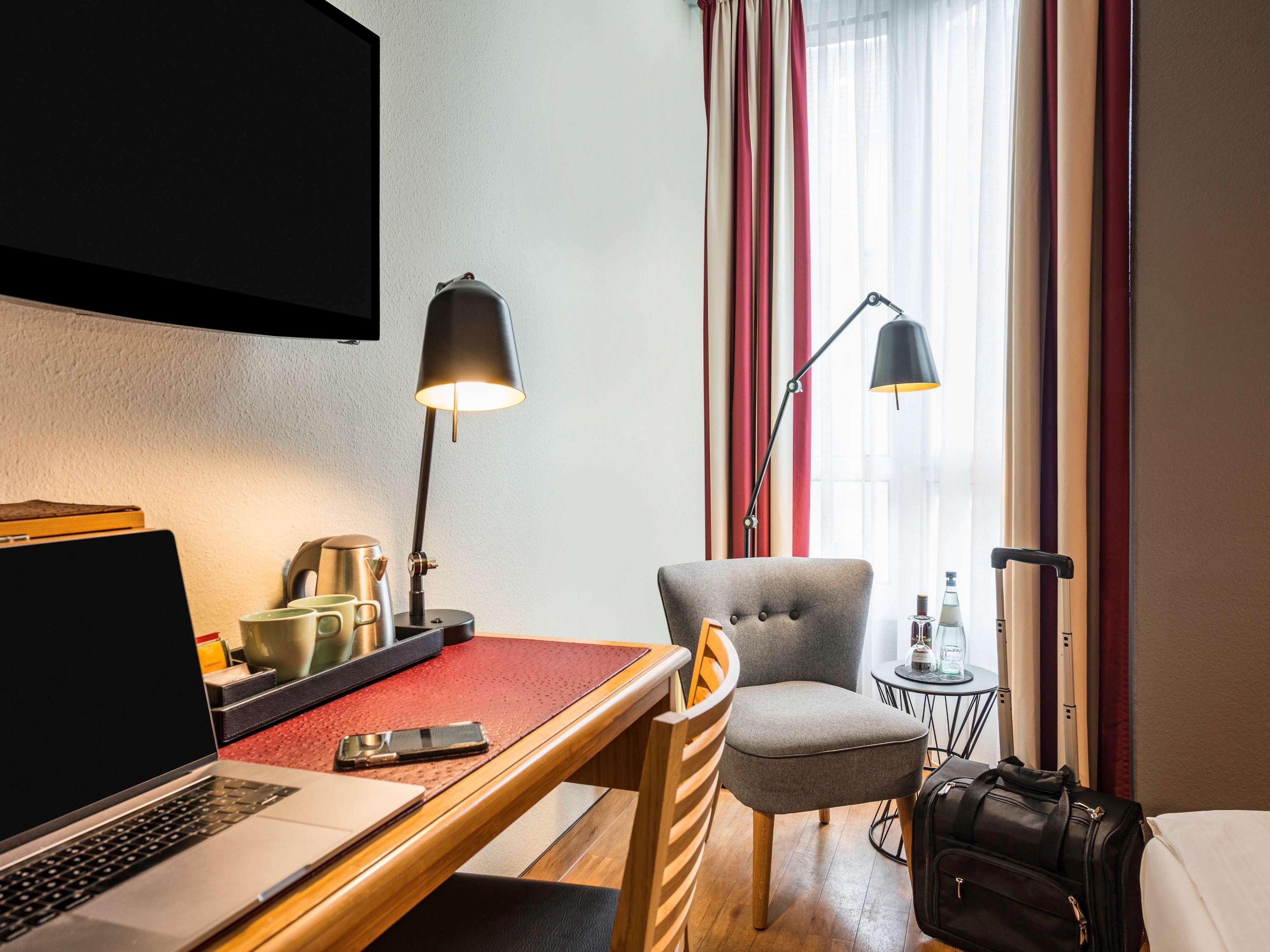 Mercure Zentrum Superior Hotell 3*