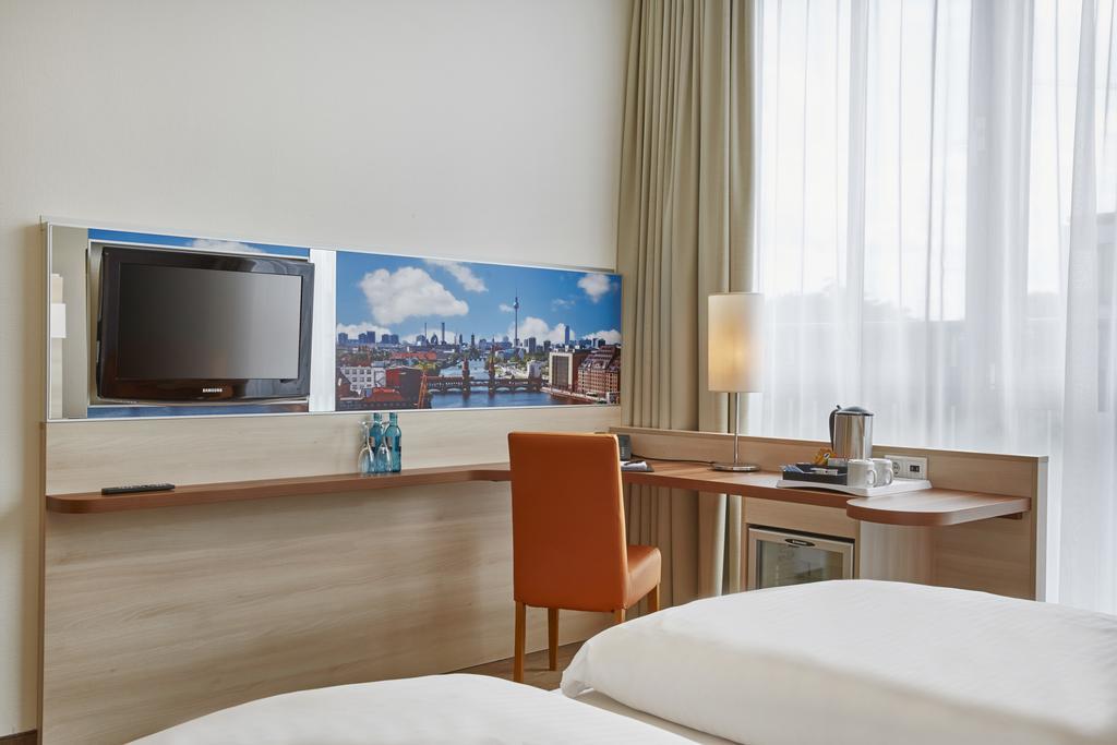 H+ Mitte Hotell
