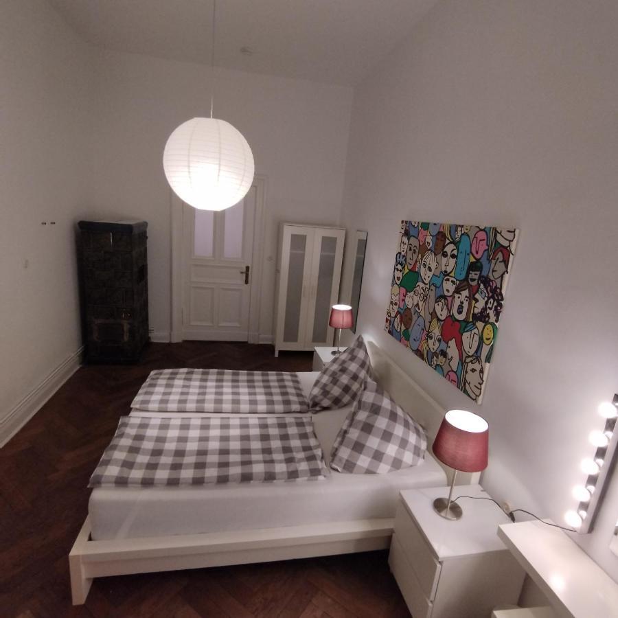 Lejlighed 3 Large With 2 Separate Bedbrooms Close To Centre Near Kudamm And Kadewe