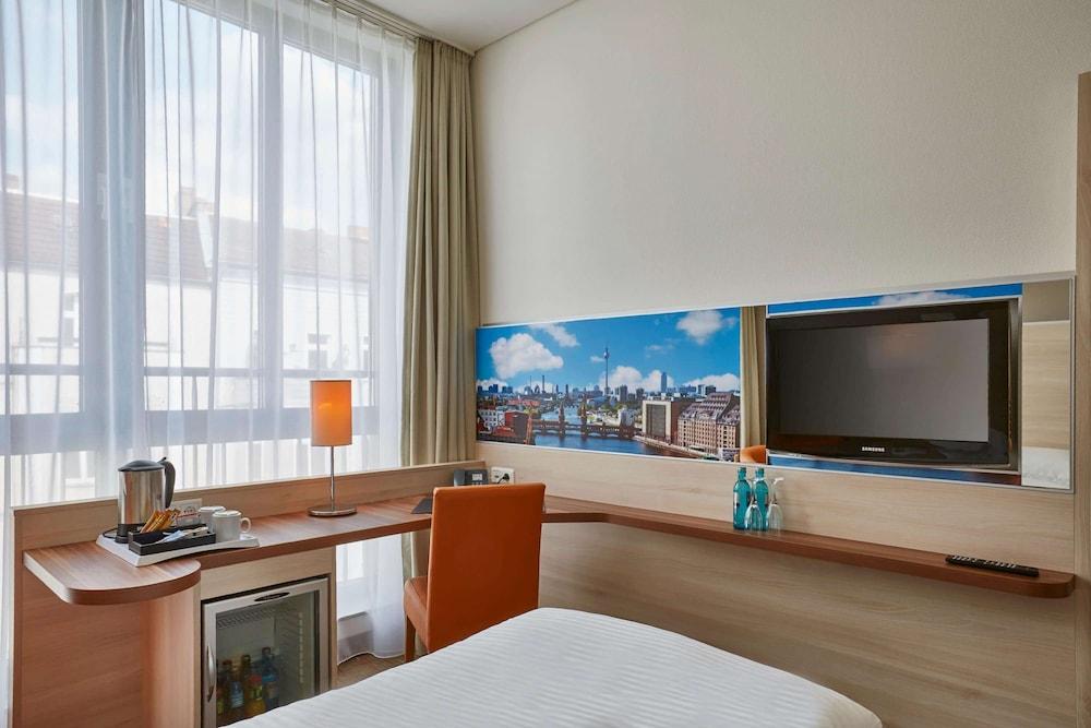 Hotell H+ Mitte 4*