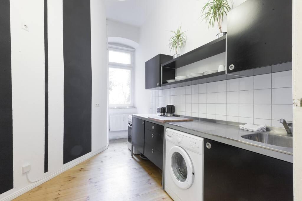 Apartment Stylish & Tranquil