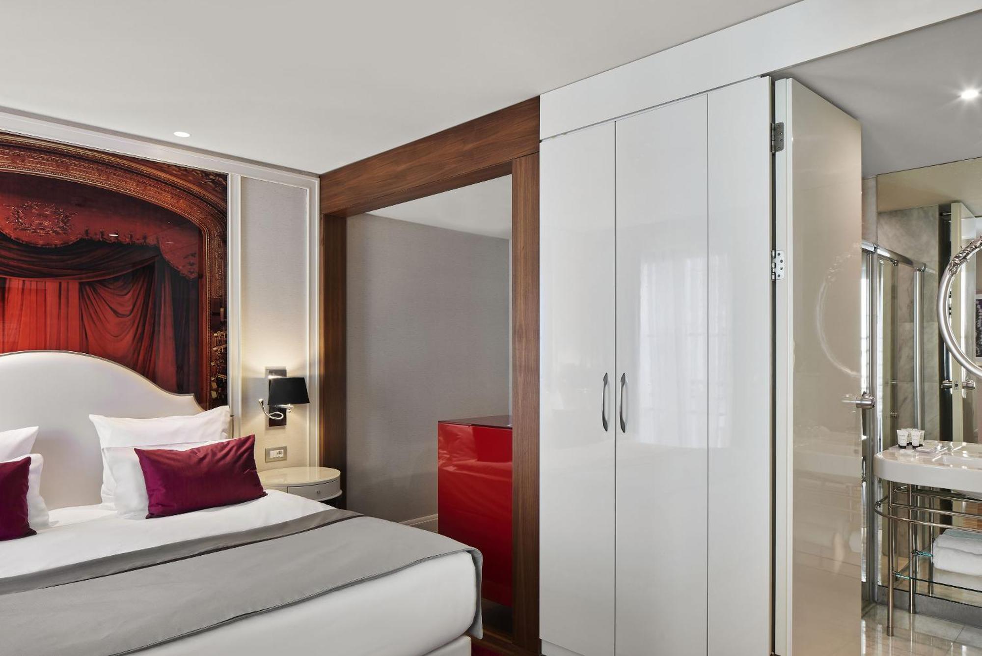 Hotell Titanic Gendarmenmarkt