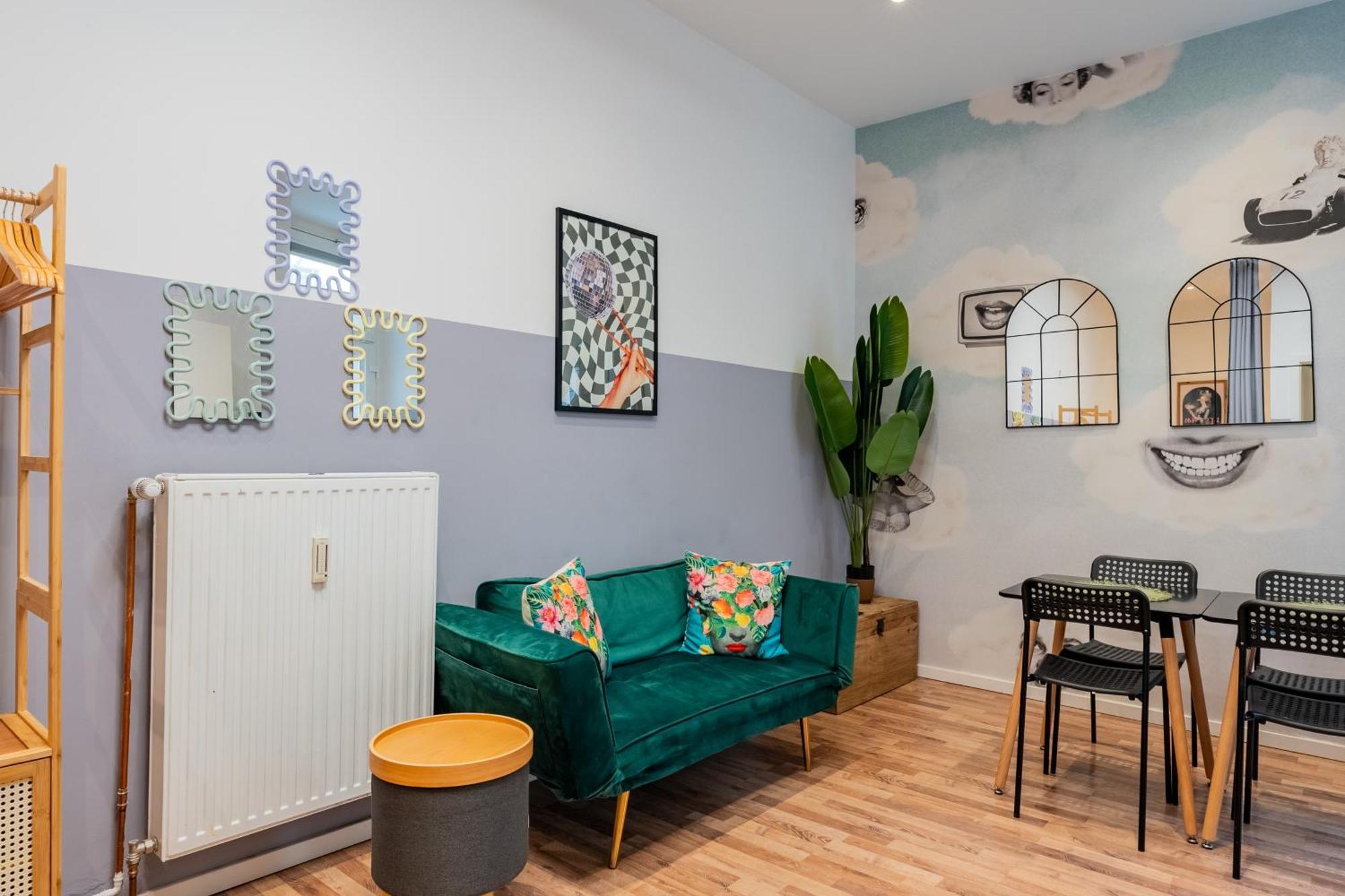 2 Bedroom Flat In Trendy Area / Self Check-in Apartment