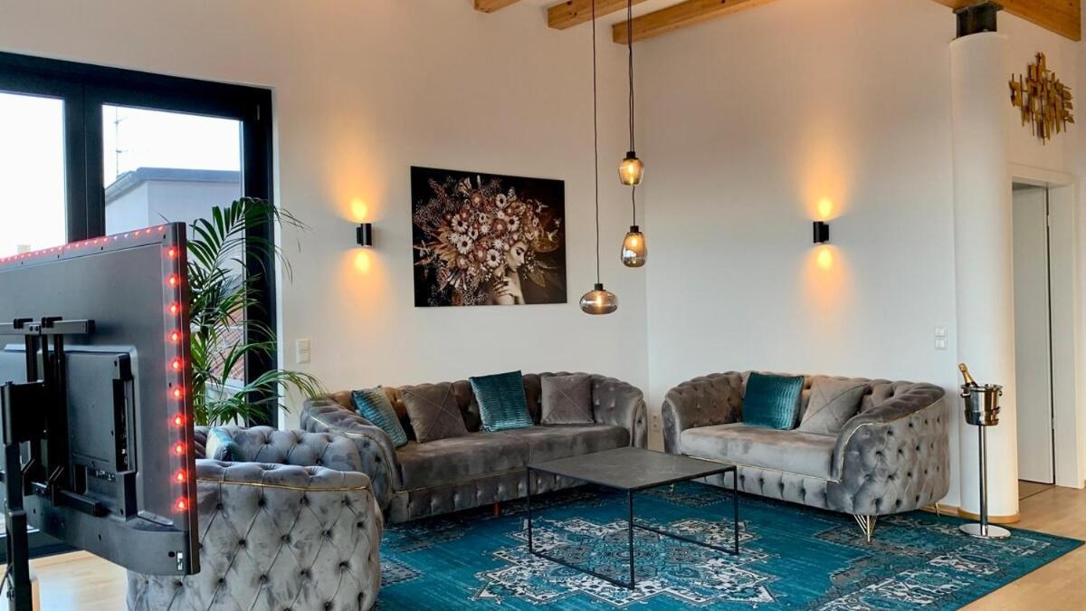 Hotell Luxury Penthouse Jacuzzi, Pool Table, Bbq & Desks