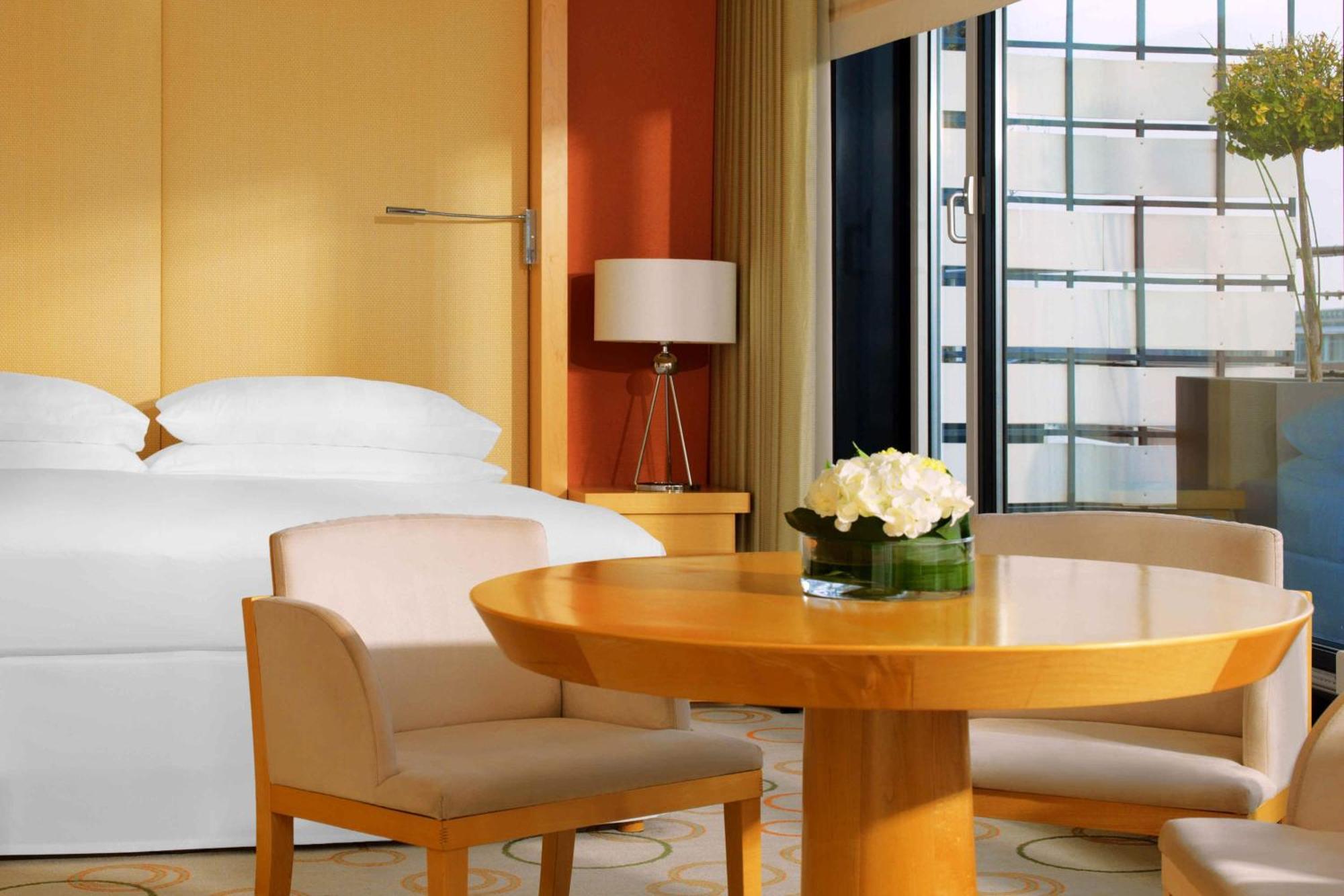 Sheraton Grand Esplanade