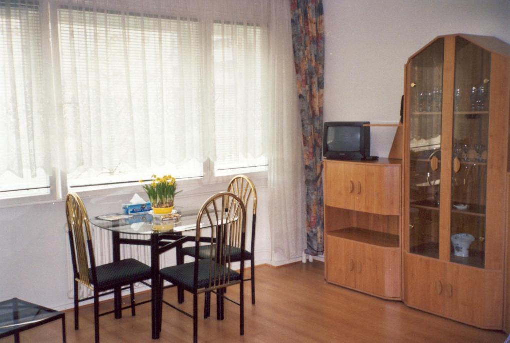 Apartment Ku'damm Mit Parkplatz