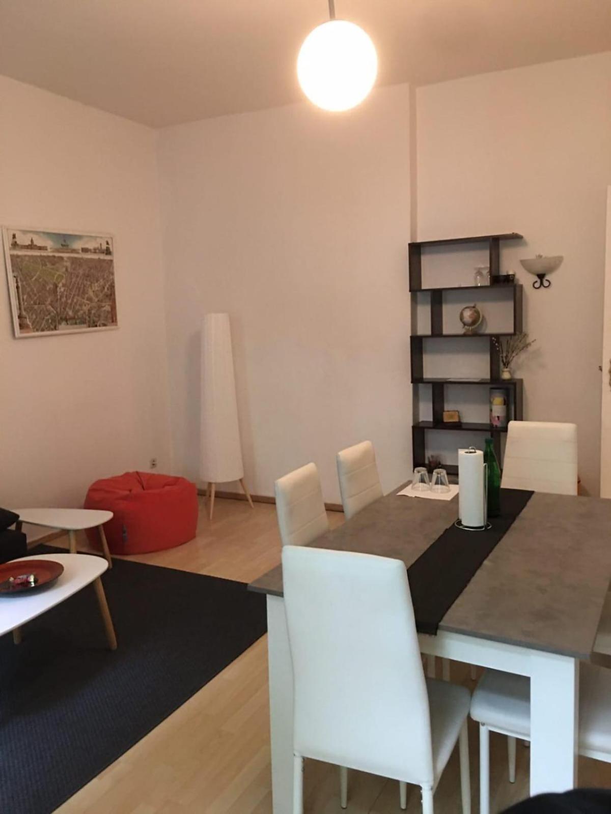 Tranquil Retreat Prenziberlin Near Alexanderplatz * Berlin