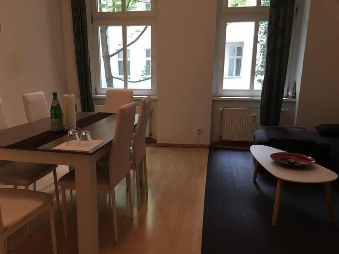 Apartment Tranquil Retreat Prenziberlin Near Alexanderplatz