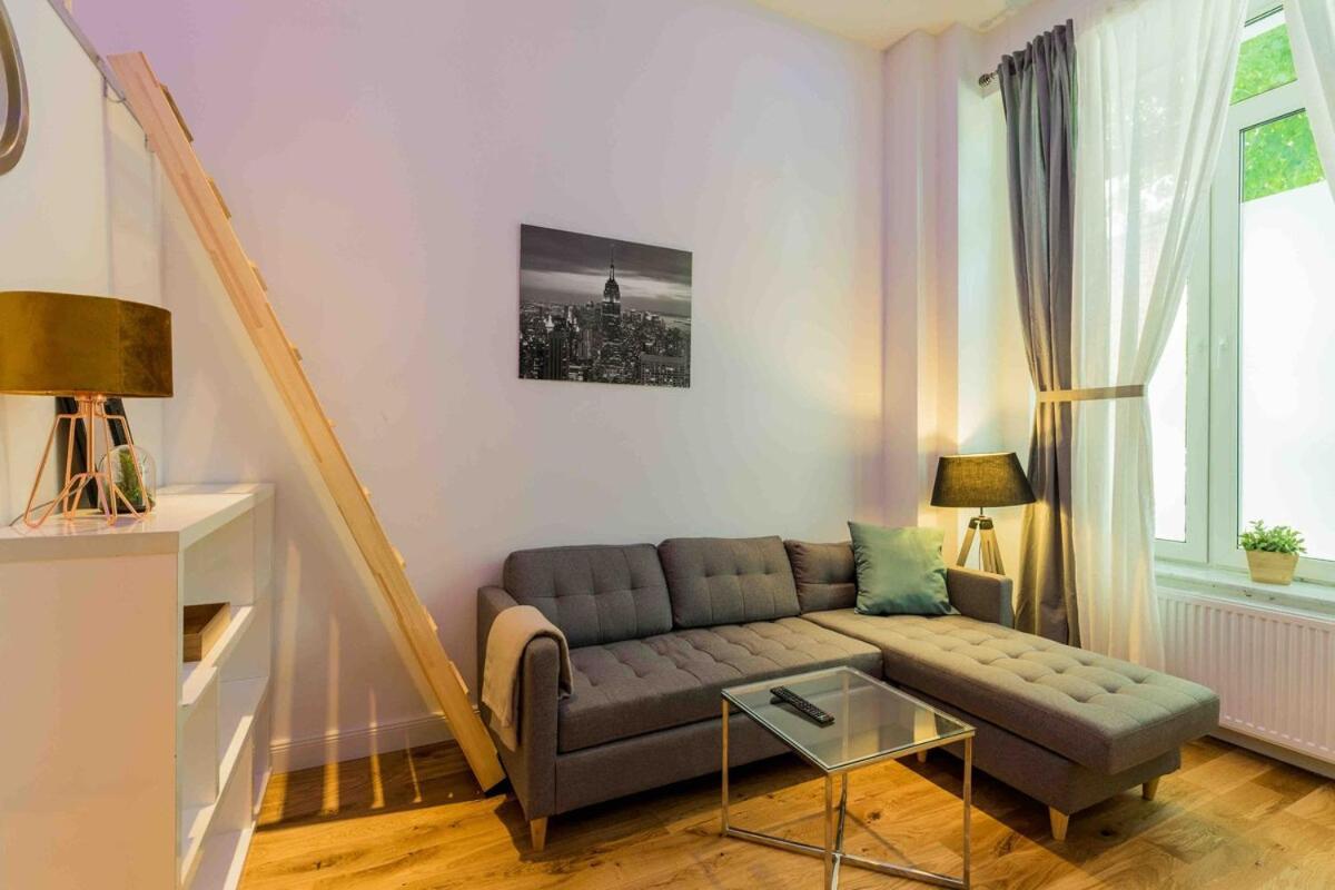 Beautiful Loft Unique in Center of Berlin Charlottenburg Apartment