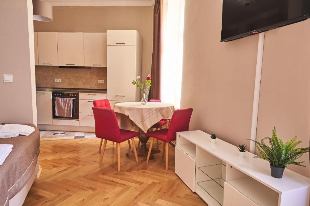 Apartment Lux *
