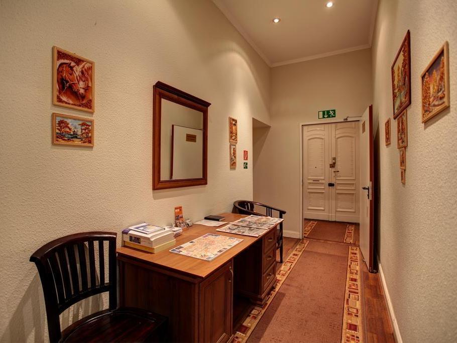 Bernstein Am Kurfürstendamm Hotel 3*