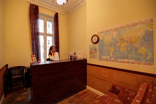 Bernstein Am Kurfürstendamm Hotel 3*
