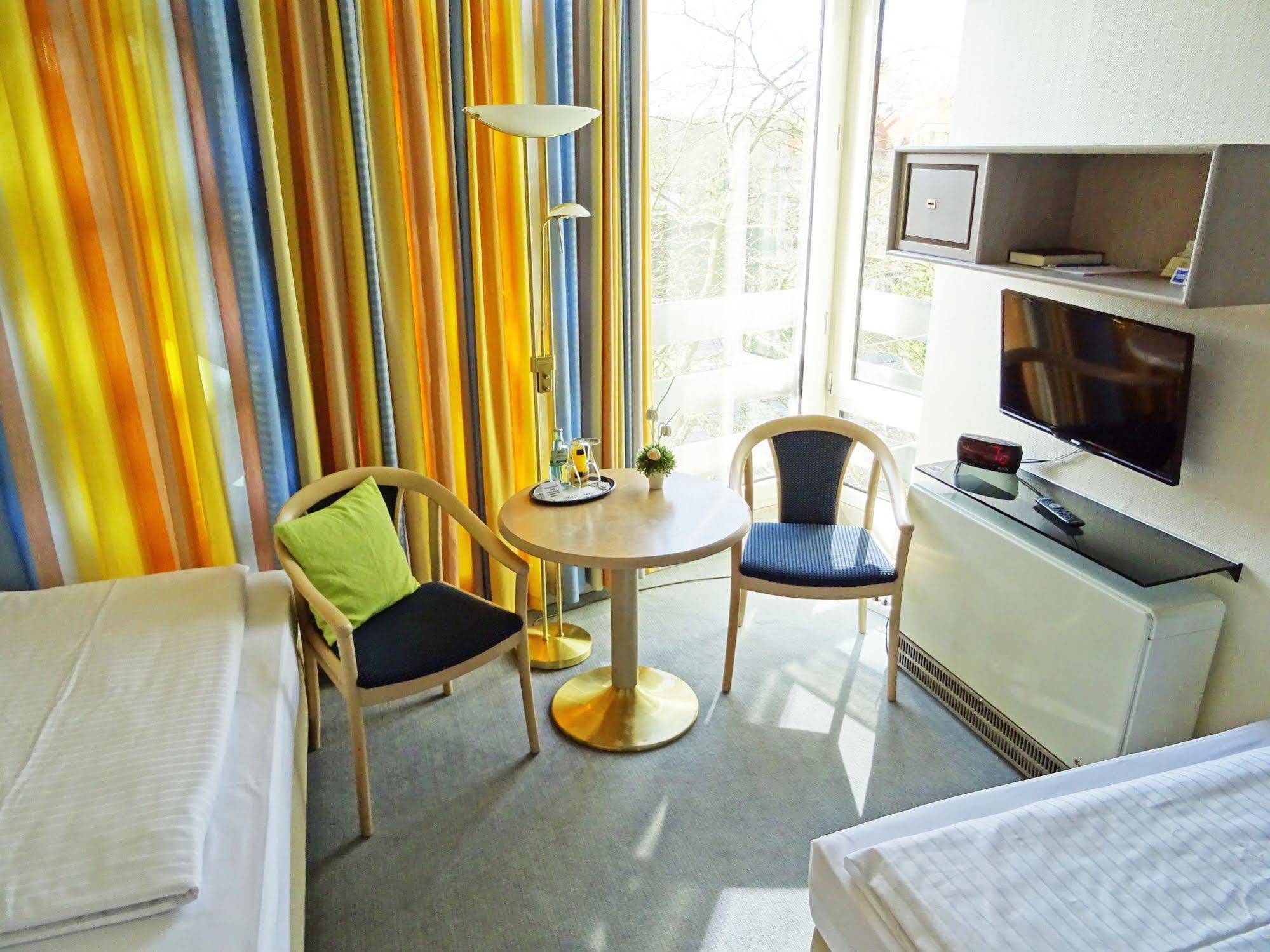 Hostel Jugendgästehaus St.-michaels-heim Berlin