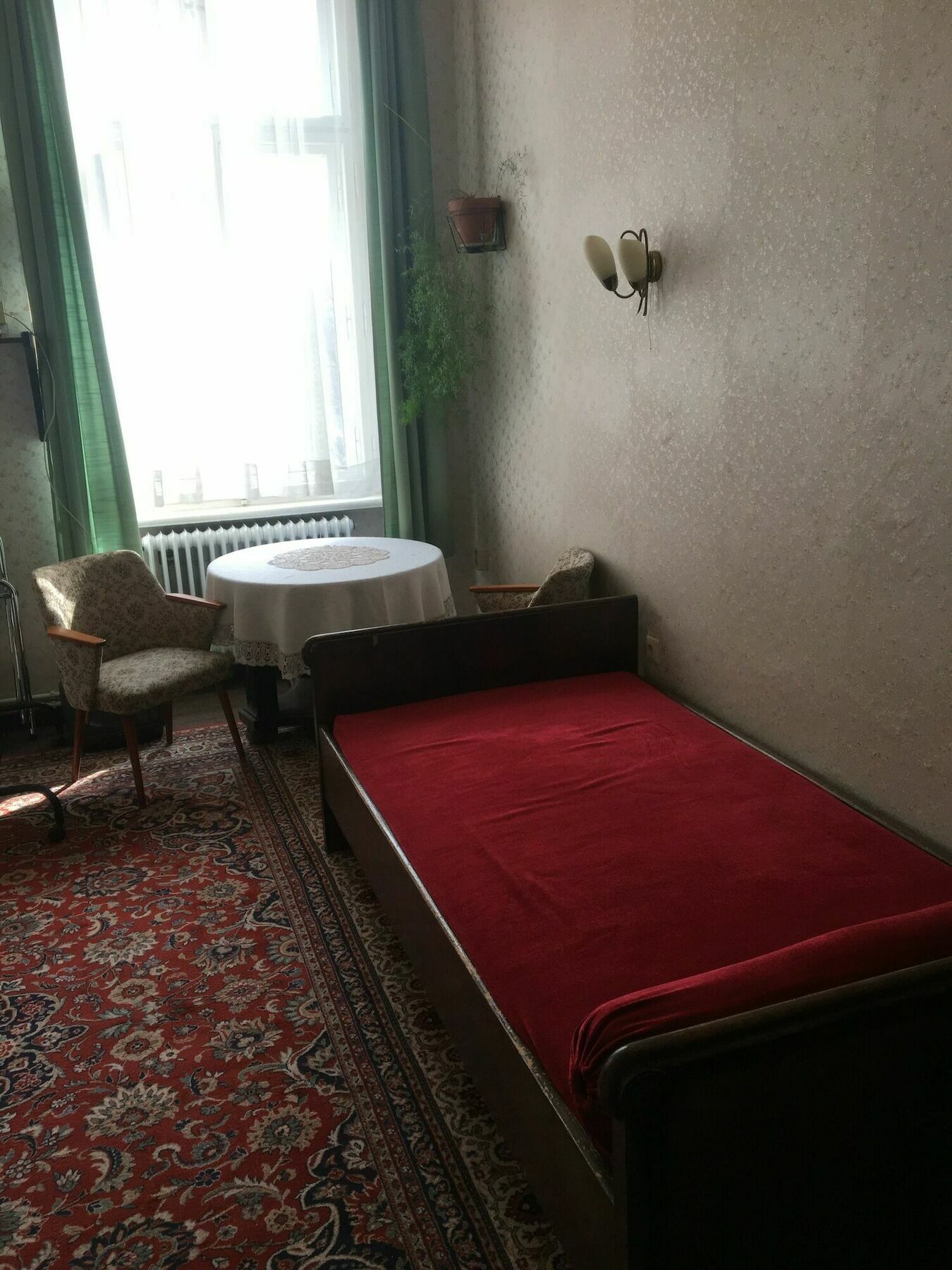 Gasthof Nürnberger Eck 2*