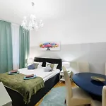 Grand Central Mitte Apartment