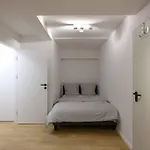 Huge Designer Apartment In Mitte 120 Sqm