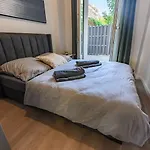 Cozy Lofts Next To Berliner Wall