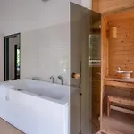 Ferienpark Ruebezahl Am Mueggelsee, Haus 18 Schlehe Mit Eigener Sauna, Idealer Ort Fuer Natur- Und Erholungssuchende, Fuer Radfahrer Und Familien Mit Kindern