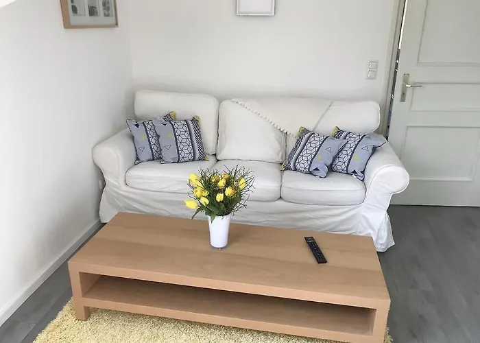 Ferienwohnungen Grabbeallee Two