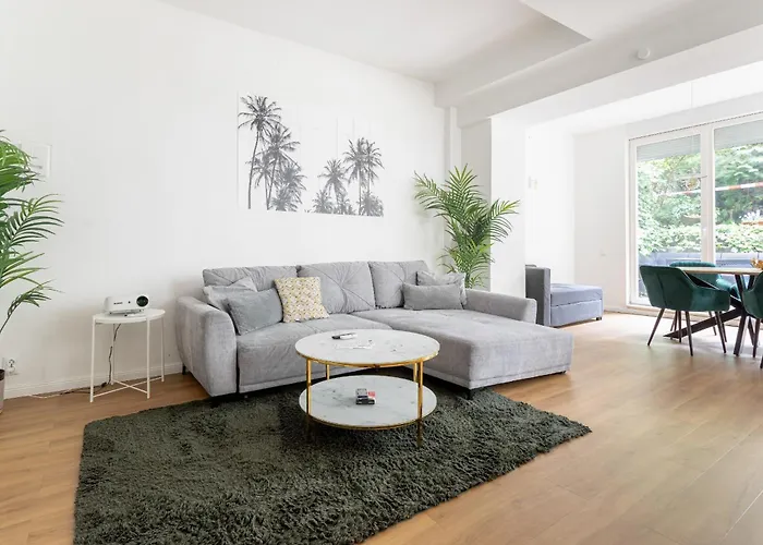 Global Living - Design Apartment I Central I Beamer I Kitchen I Terrace I Berlin