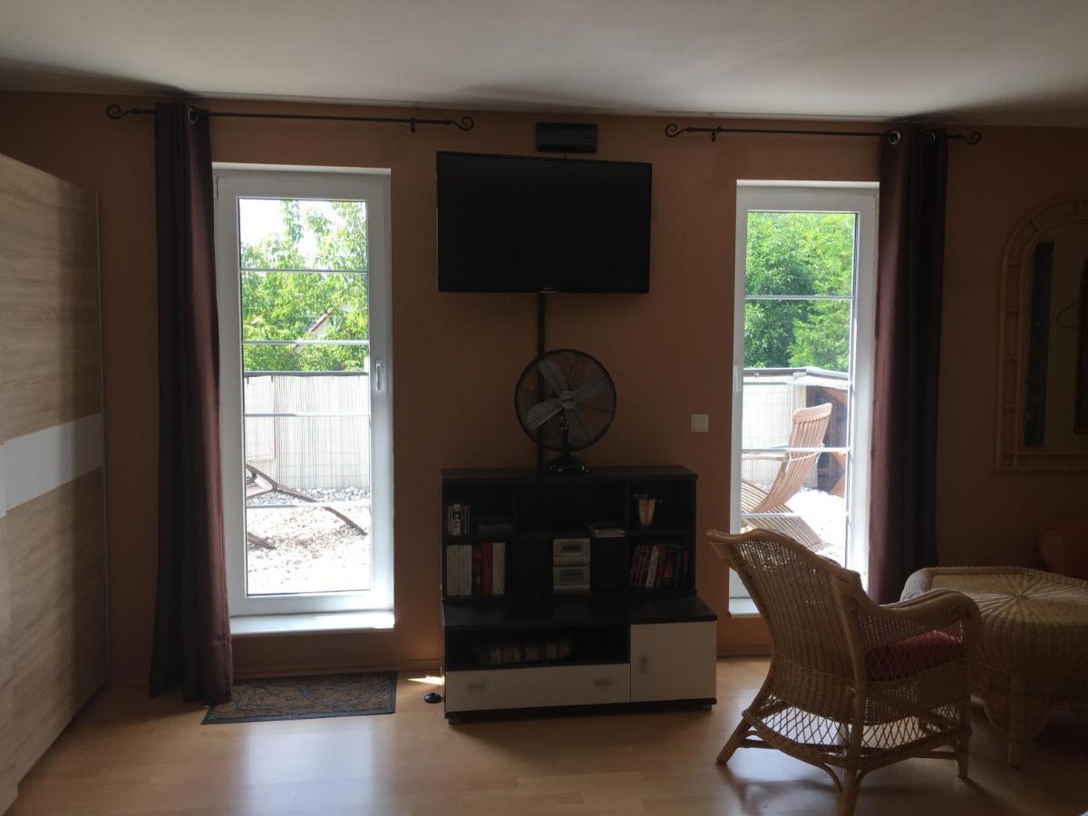 Neu Dz In Mahlsdorf Mit Terrasse -kostenloser Rucktritt Moglich- Apartment