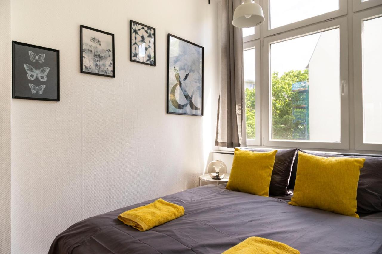 Central +3br +big Living Next To U-station Lägenhet Berlin