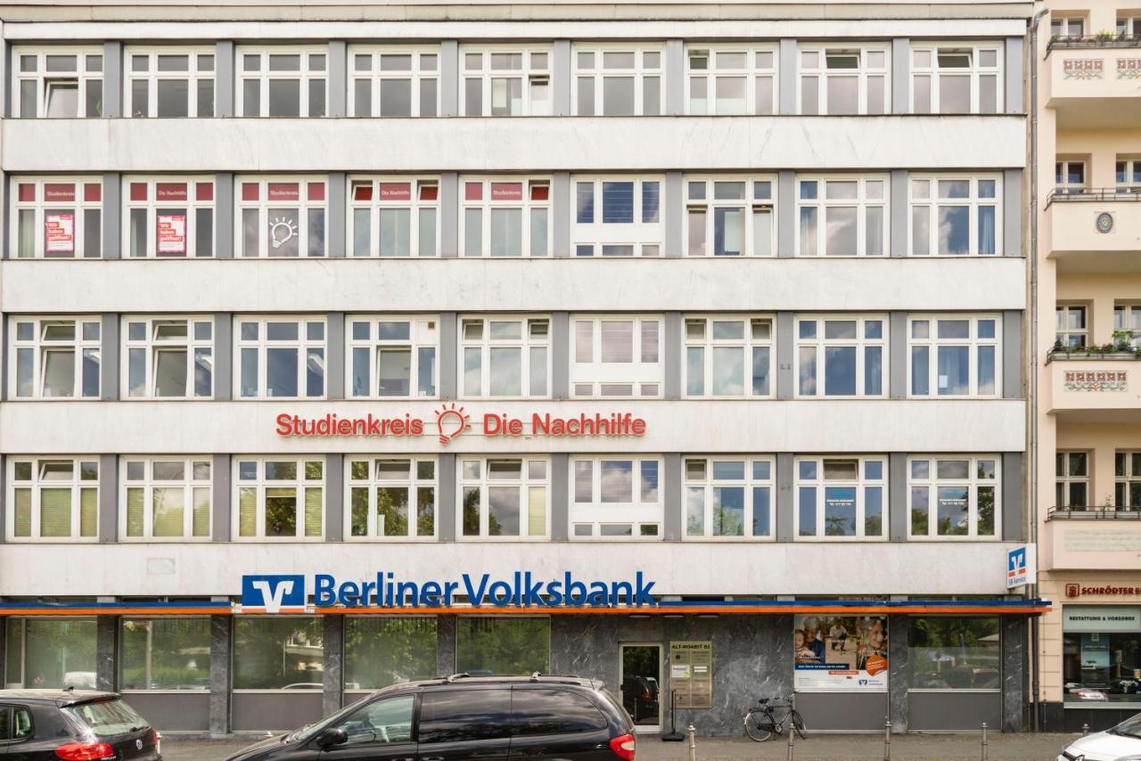 Central +3br +big Living Next To U-station Lägenhet Berlin