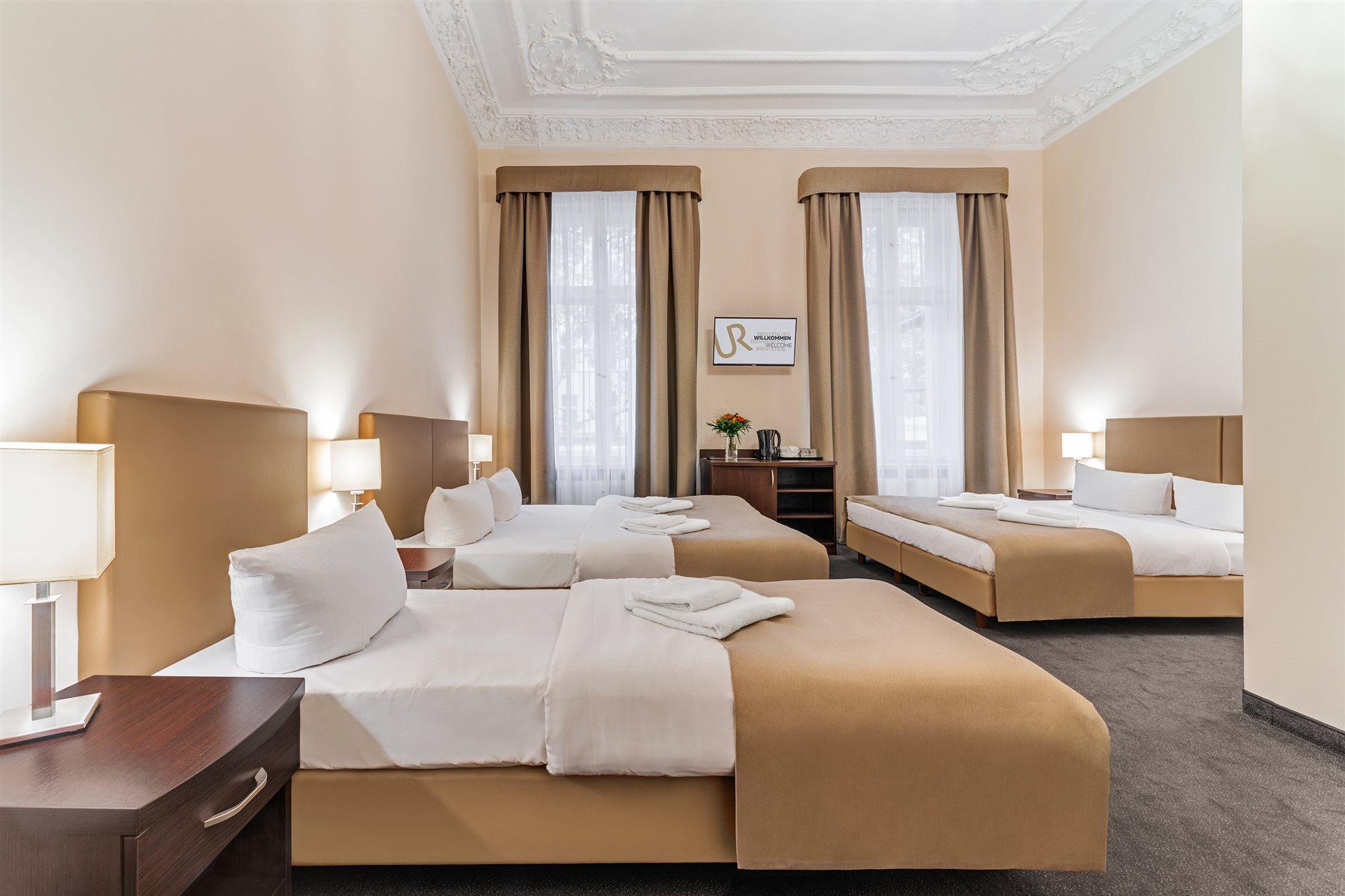 Hotell Upper Kurfürstendamm 3*