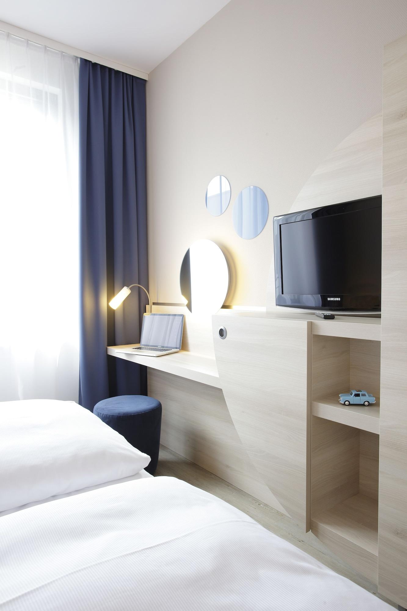 H2 Berlin-alexanderplatz Hotell 3*