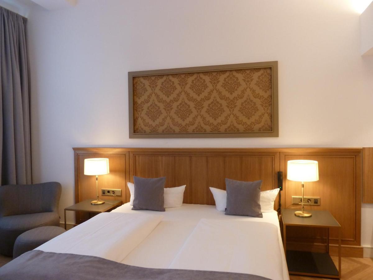 Lindenufer Hotell 3*