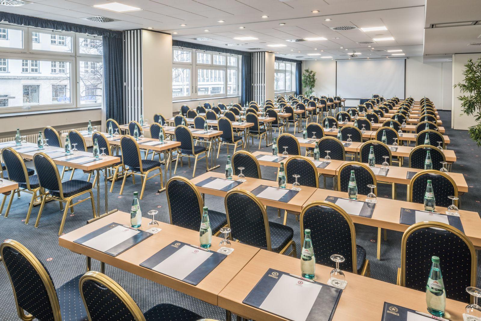 Hollywood Media Am Kurfuerstendamm Hotell Berlin