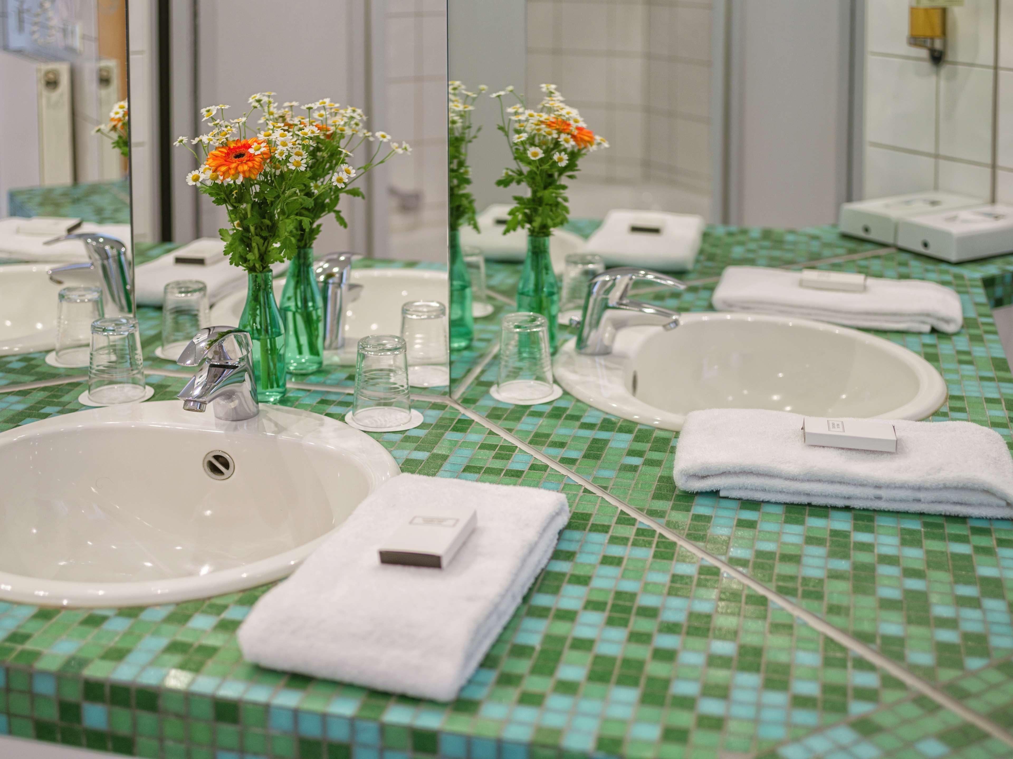 Domicil By Golden Tulip Hotell 4*