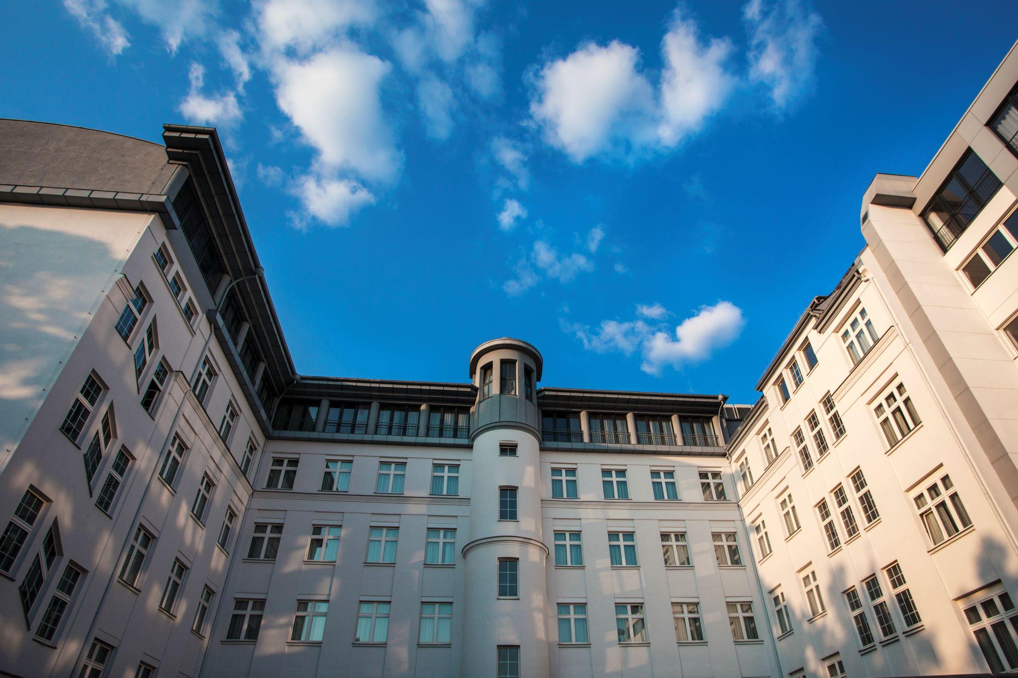 Quentin Xl Potsdamer Platz Hotell 4*