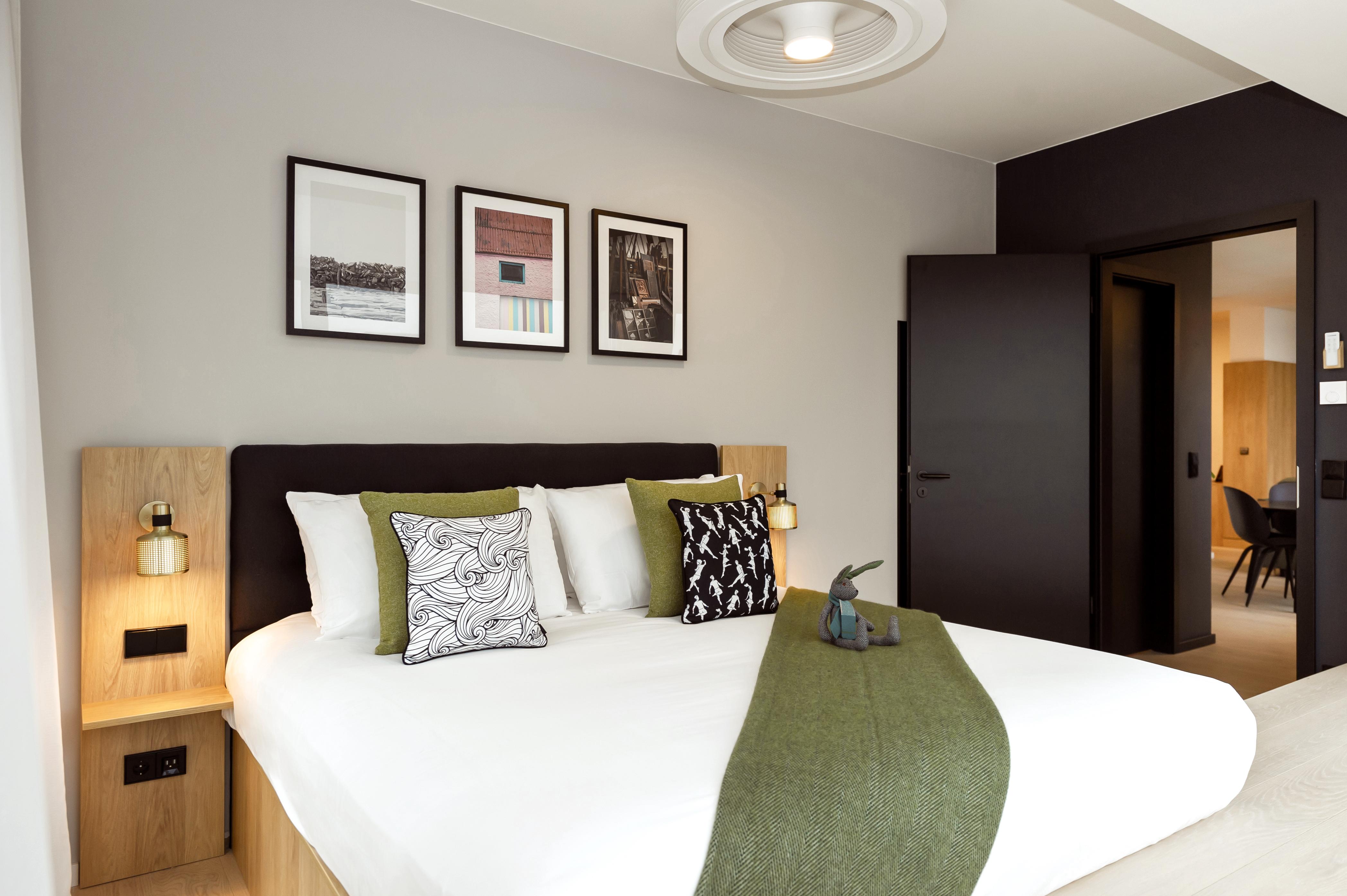 Wilde Berlin, Checkpoint Charlie Lejlighedshotel 4*
