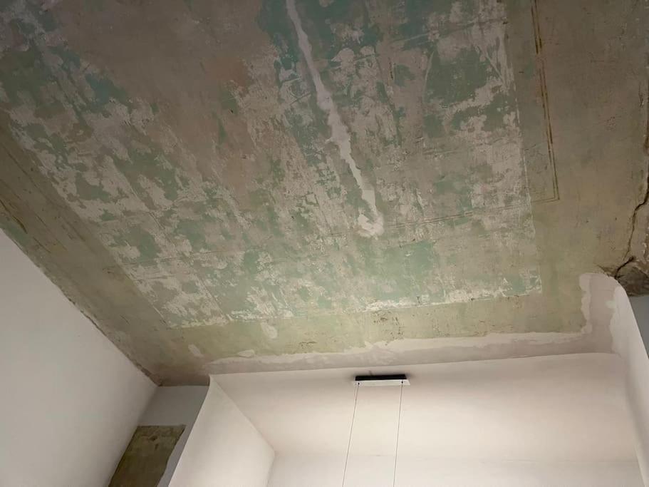 Schones Loft Mit Kamin In Mitte Gesundbrunnen *