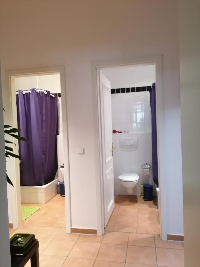 Esmarchstr. 20 Lägenhet *