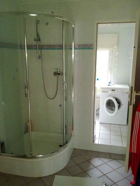 Apartment Dressler *