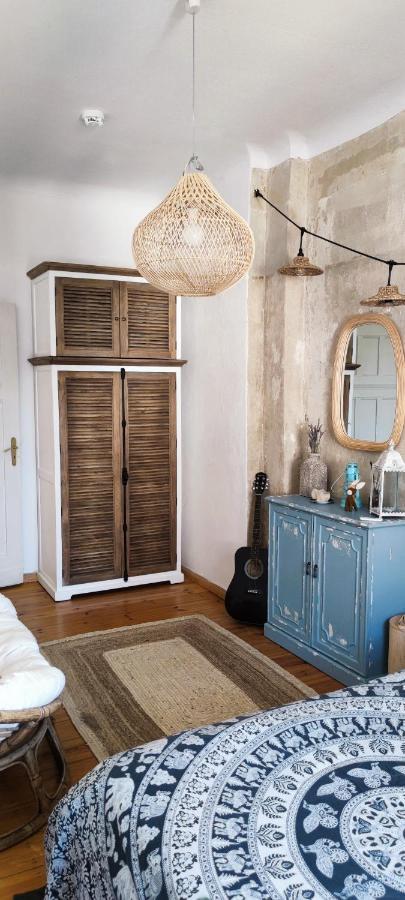 Charming Friedrichshain Getaway! Lägenhet