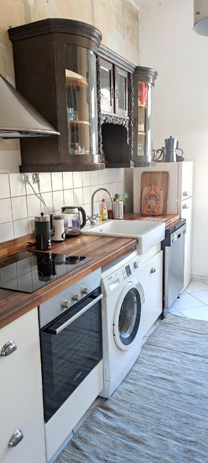 Lägenhet Charming Friedrichshain Getaway! Berlin