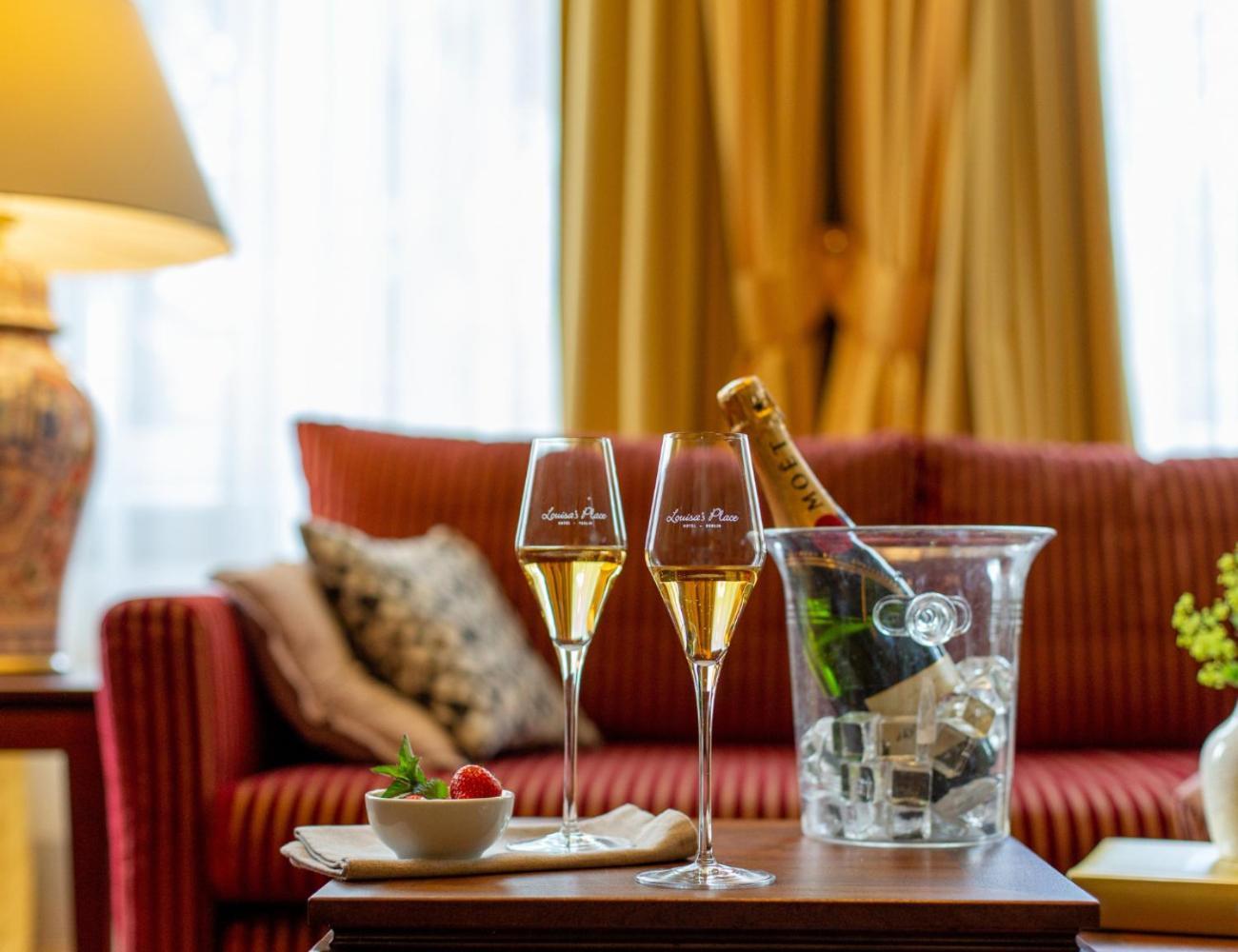 Louisa's Place Hotell 5*