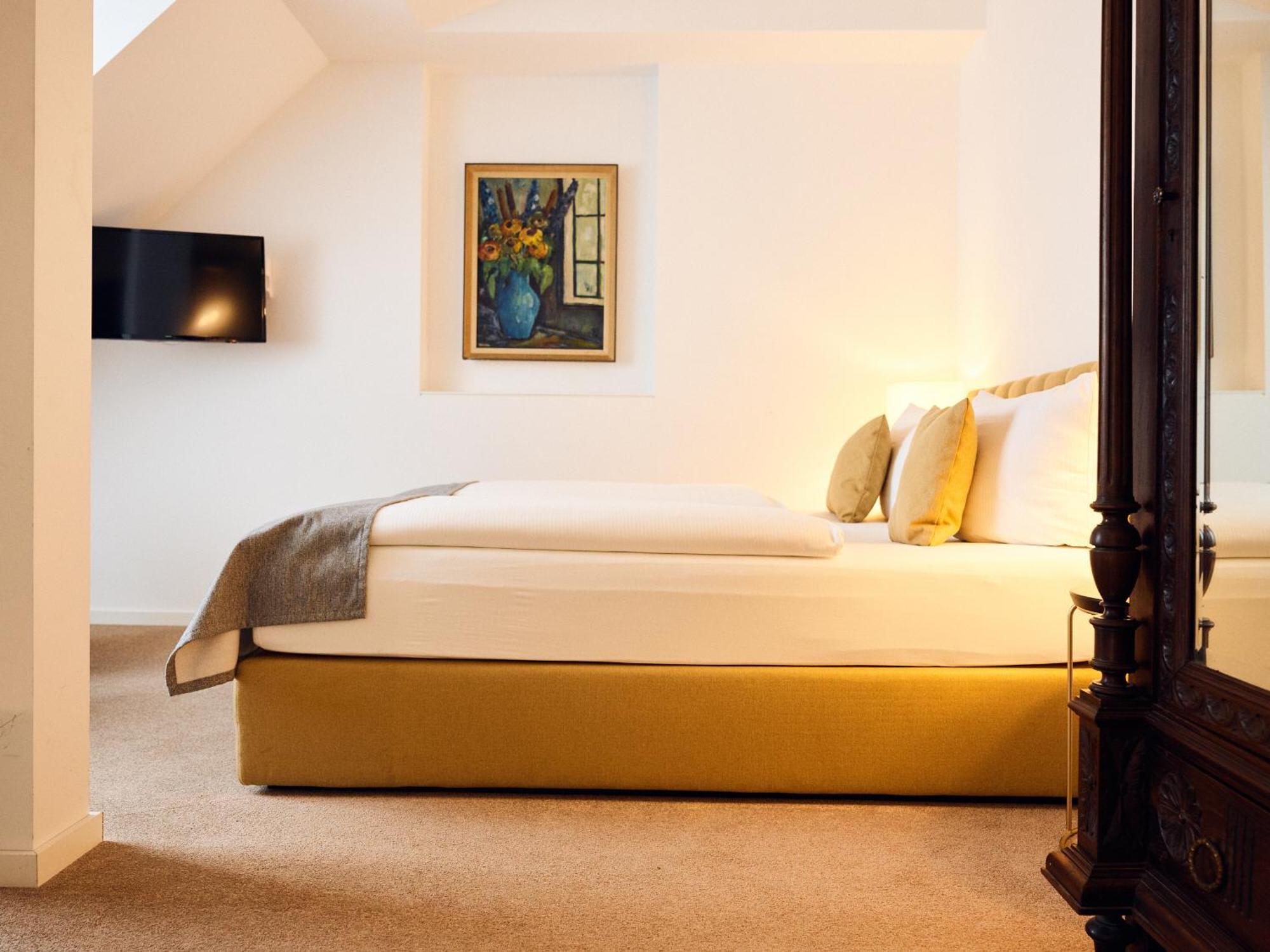 Hotell Lindenufer